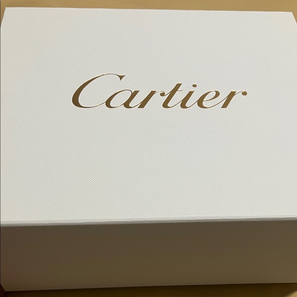 Cartier Luxurious White and Gold Gift Box